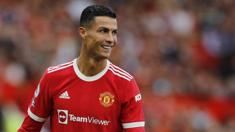 เป็นเป้าหมาย