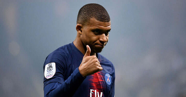 แชตหลุดสื่อเปิดเผย