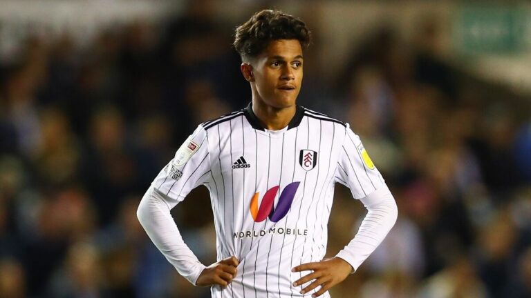 โรมาโน่เปิดชื่อ